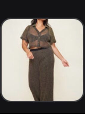NWT What Lo Wants Metallic Button Down Crop in Black & Gold